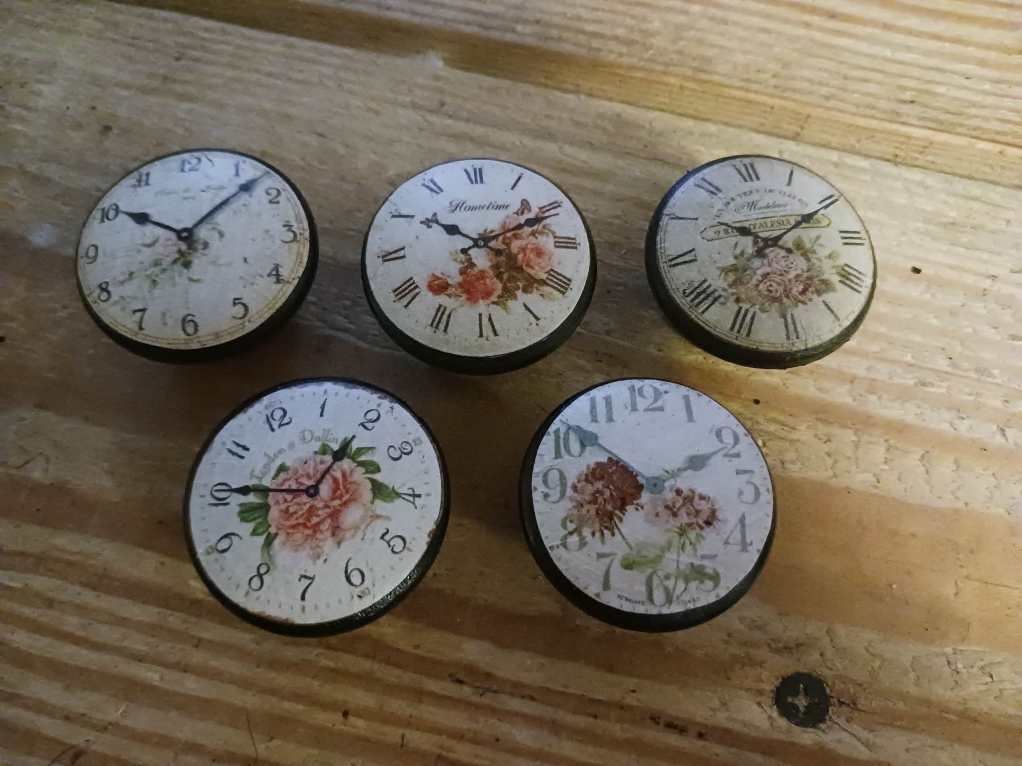 5PC Shabby Cottagecore Rose Clocks Decorative Kitchen Cabinet Knobs Dresser Pulls Vintage (Copy)