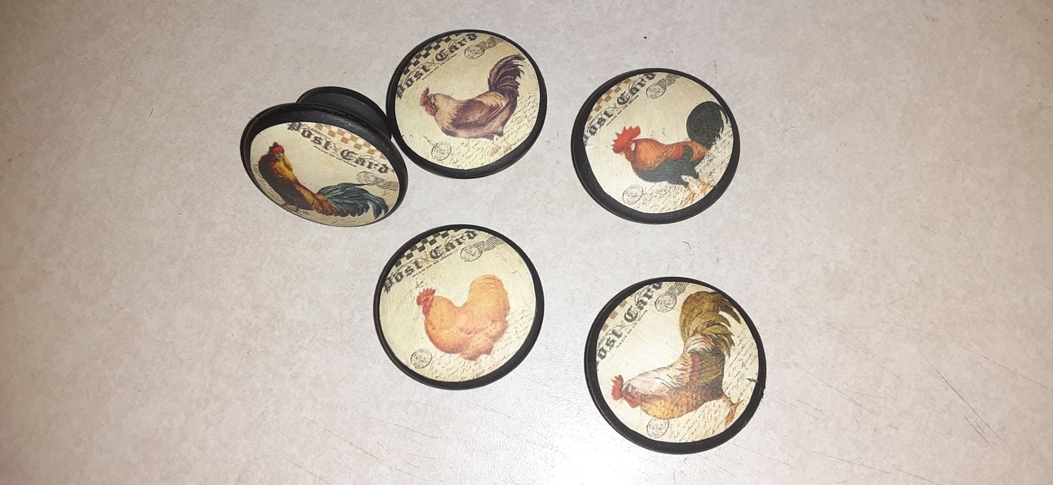 Cream Chickens Roosters & Hens Kitchen Cabinet Knobs – Set of 5 | Handmade Dresser Pulls